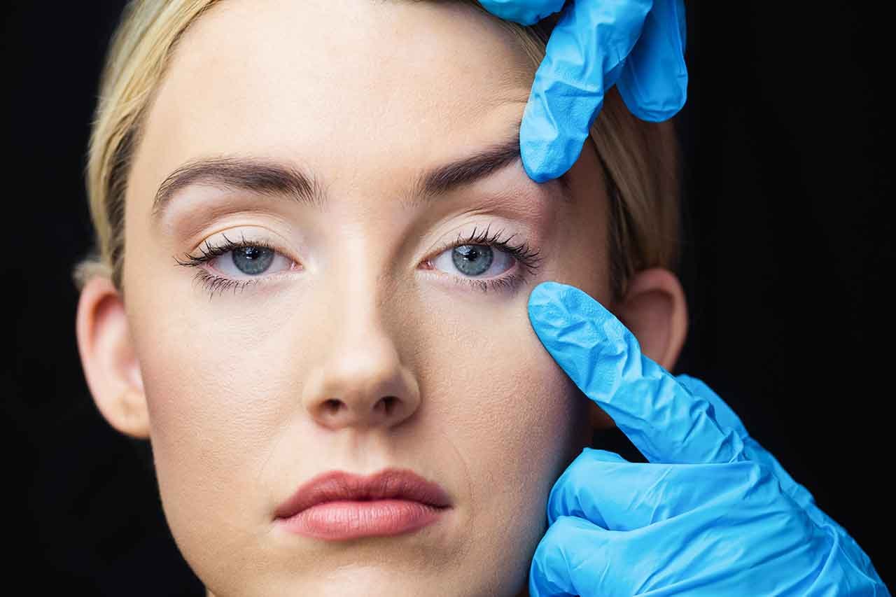 À qui s’adresse la chirurgie des paupières