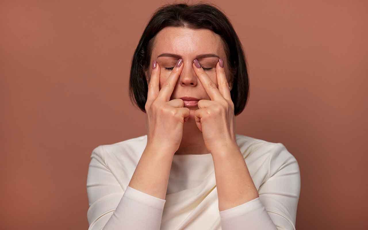 Regard alourdi 4 chirurgies esthétiques