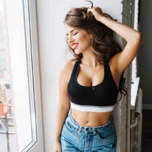 Irritations sous la poitrine qui tombe