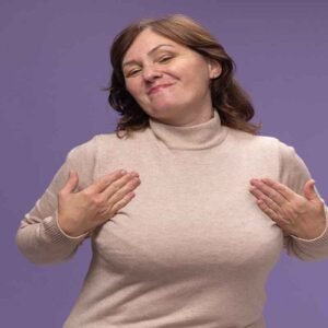 Poitrine qui tombe à la ménopause