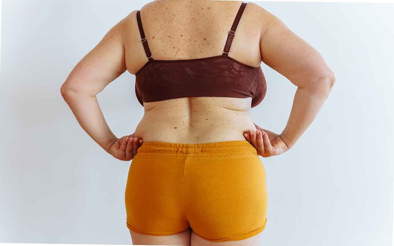 peau du dos qui pend quelle chirurgie de la silhouette pour y remedier